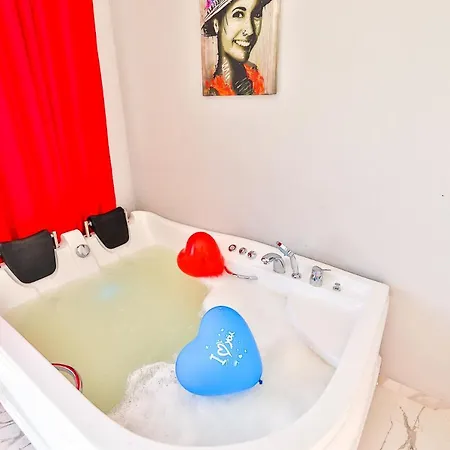 Life Hotel